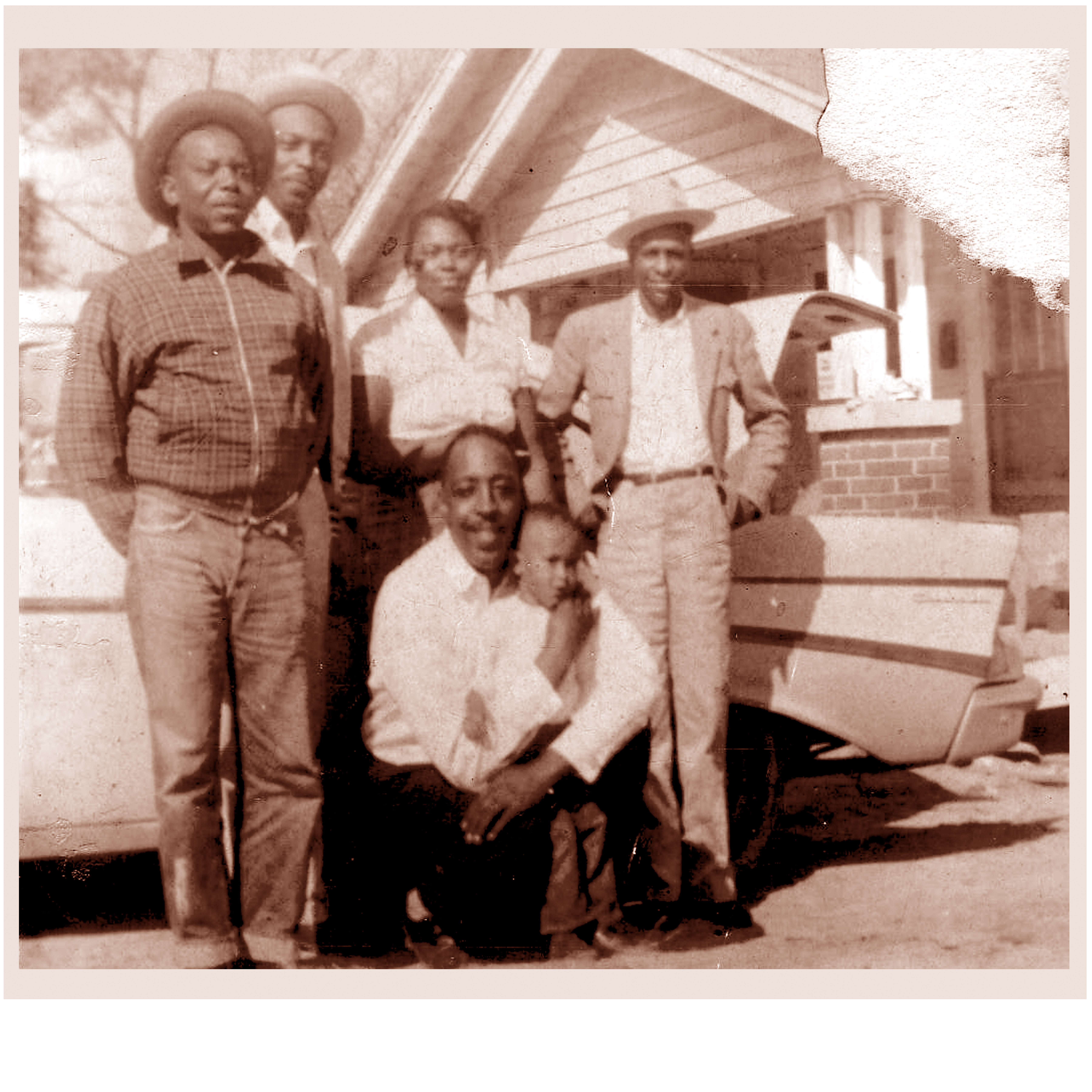 Let The Tablecloth Speak_1